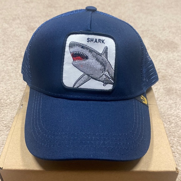 Unisex Adjustable Farm Trucker Hat (Great White Shark) NEW!!! - Picture 1 of 2